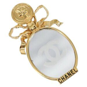 CHANEL Brooch metal Gold Tone CC Auth ka1106V